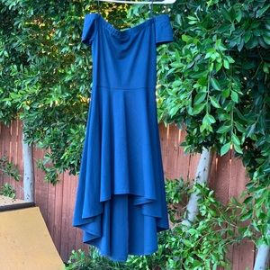Blue shoulder less dress